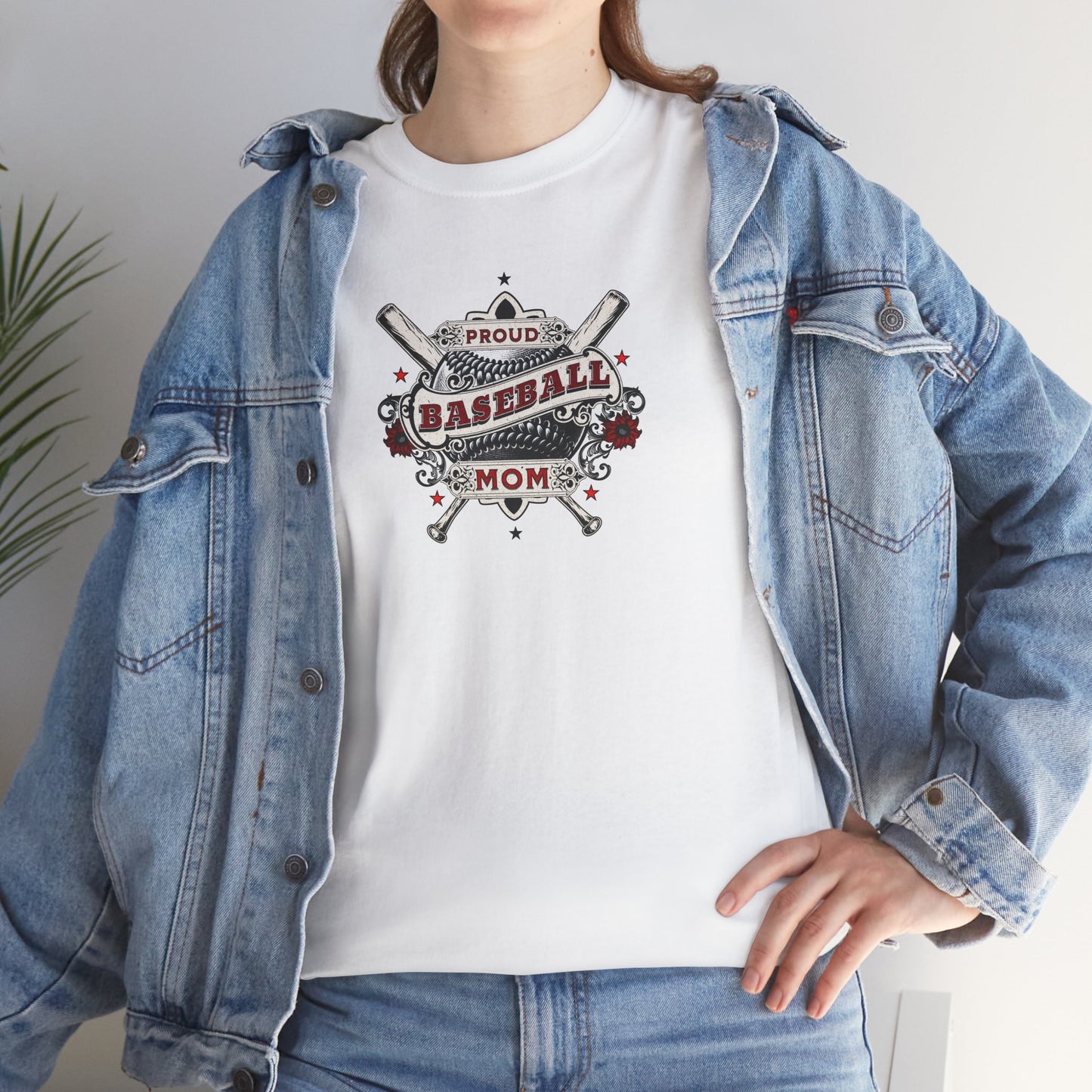 Proud Baseball Mom T-Shirt – Classic Bat & Banner Design